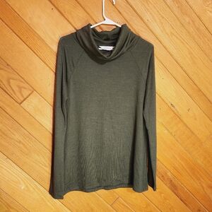 Market & Spruce dark green cowl neck long sleeved shirt
